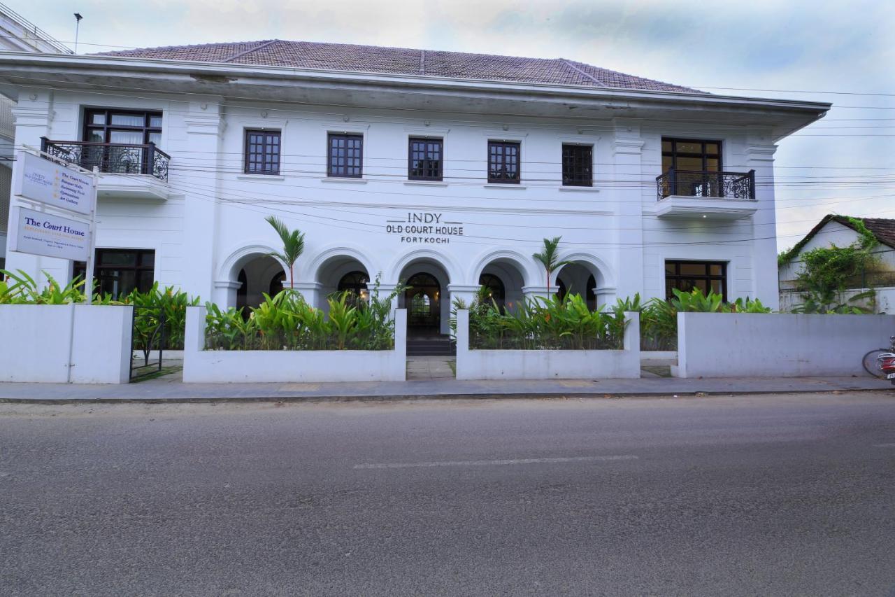 Alpha Old Court House Hotel Kochi Ngoại thất bức ảnh